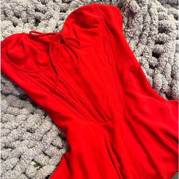 White Fox Boutique Dresses & Skirts - red dress